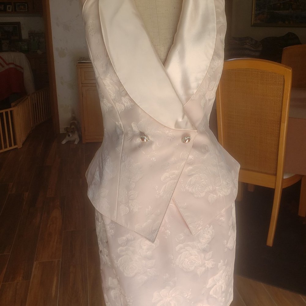 Elegant 3 piece satin evening gown
